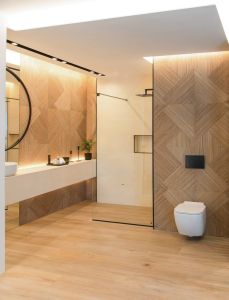 2 Informacje o bazie 3